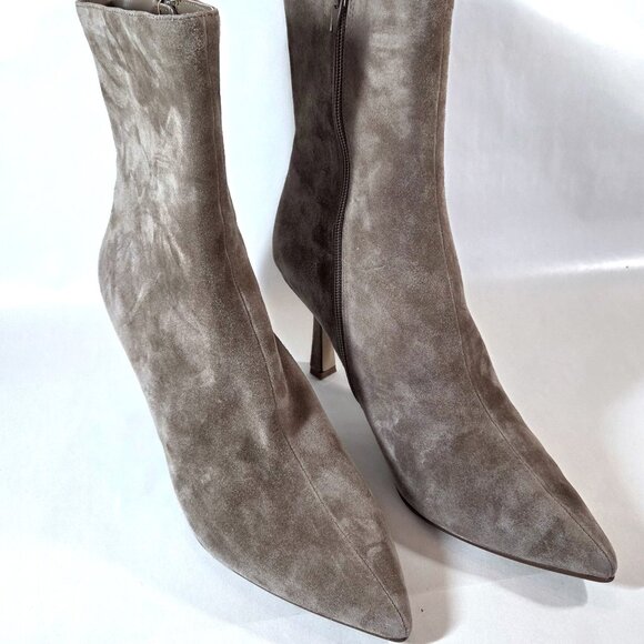 NWOT Steve Madden Sensible Tan Suede Leather Booties Size 11 - Picture 2 of 4